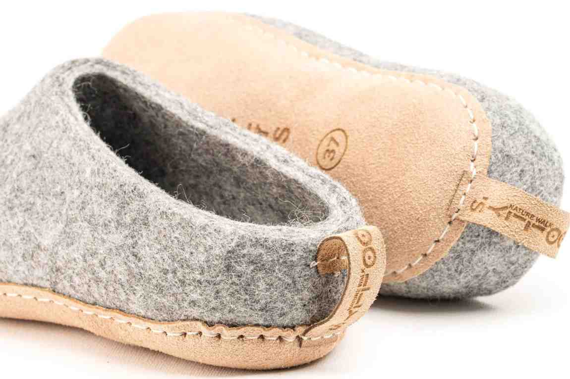 Pantofole Da Interno Con Tacco Aperto e Suola In Cuoio- Grigio Naturale