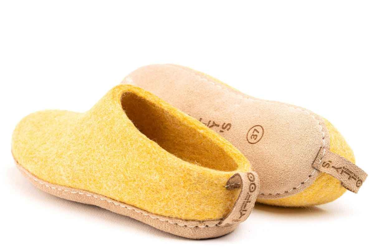 Pantofole Da Interno Con Tacco Aperto e Suola In Cuoio - Senape