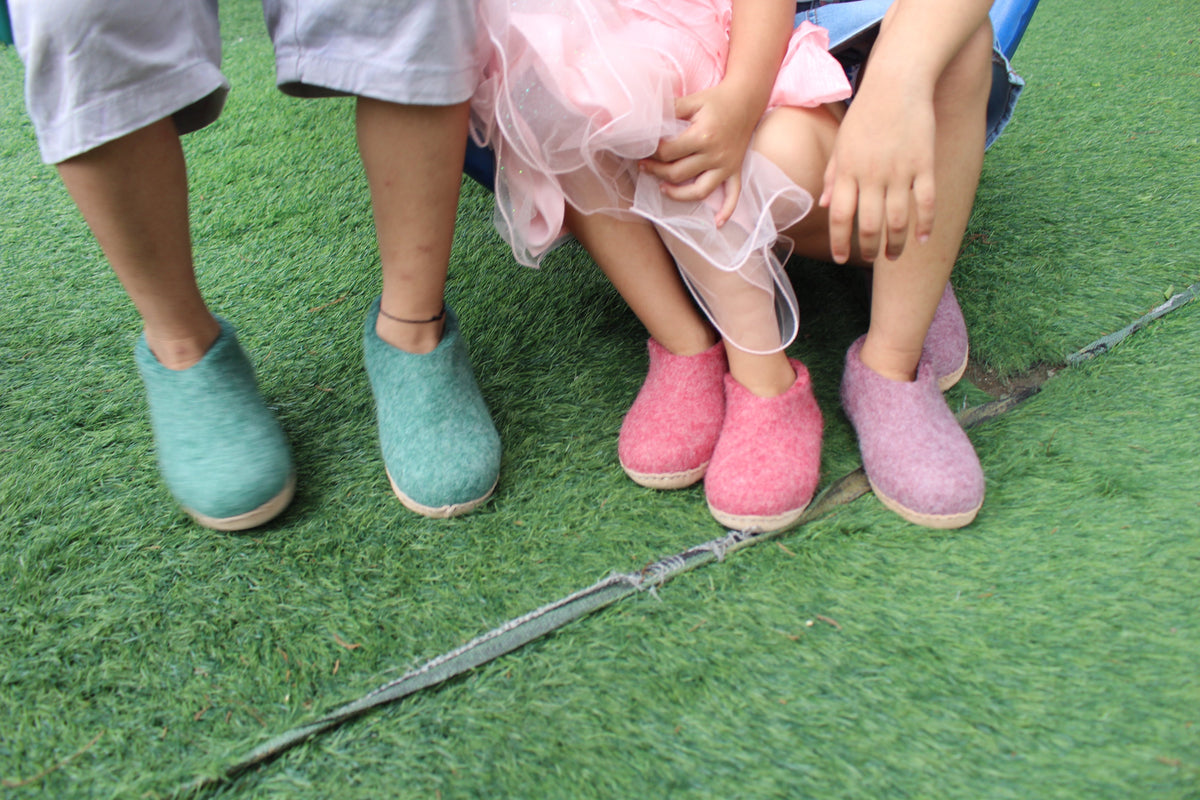 Stivaletti Da Interno Per Bambini Con Suola In Cuoio– Rosa Ciliegia