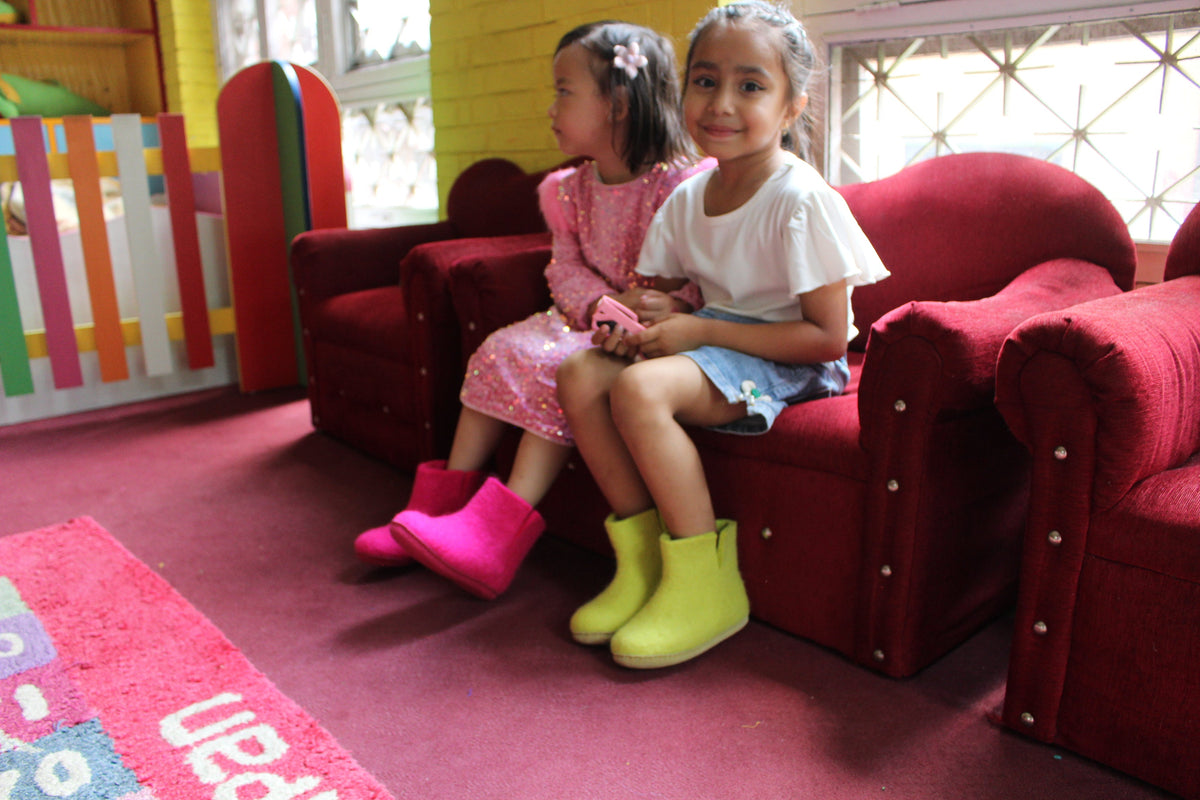 Stivaletti Da Interno Per Bambini Con Suola In Cuoio– Senape